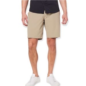 Lululemon Commission Short Slim *Warpstreme 9" in Tofino Sand Size 36